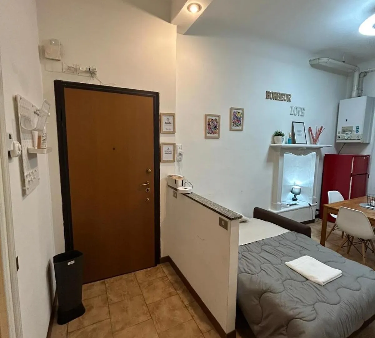 Appartamento Elegant Apt Near Metro Porta Romana,3 Fermate Subway-Stop A Duomo, Wifi-Netflix Free Milano