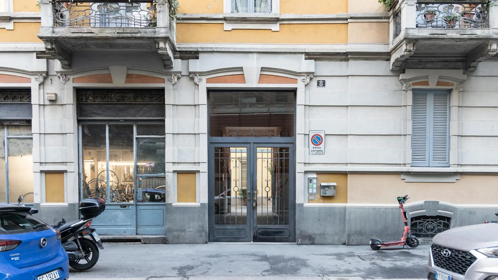 Elegant Apt Near Metro Porta Romana,3 Fermate Subway-Stop A Duomo, Wifi-Netflix Free Milan Italie